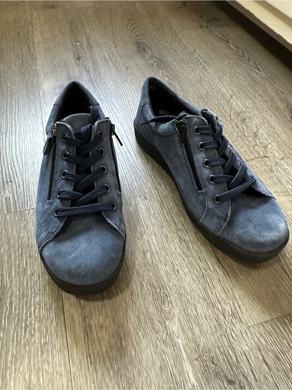 Women Casual Women's Navy Suede Lace-Up Sneakers